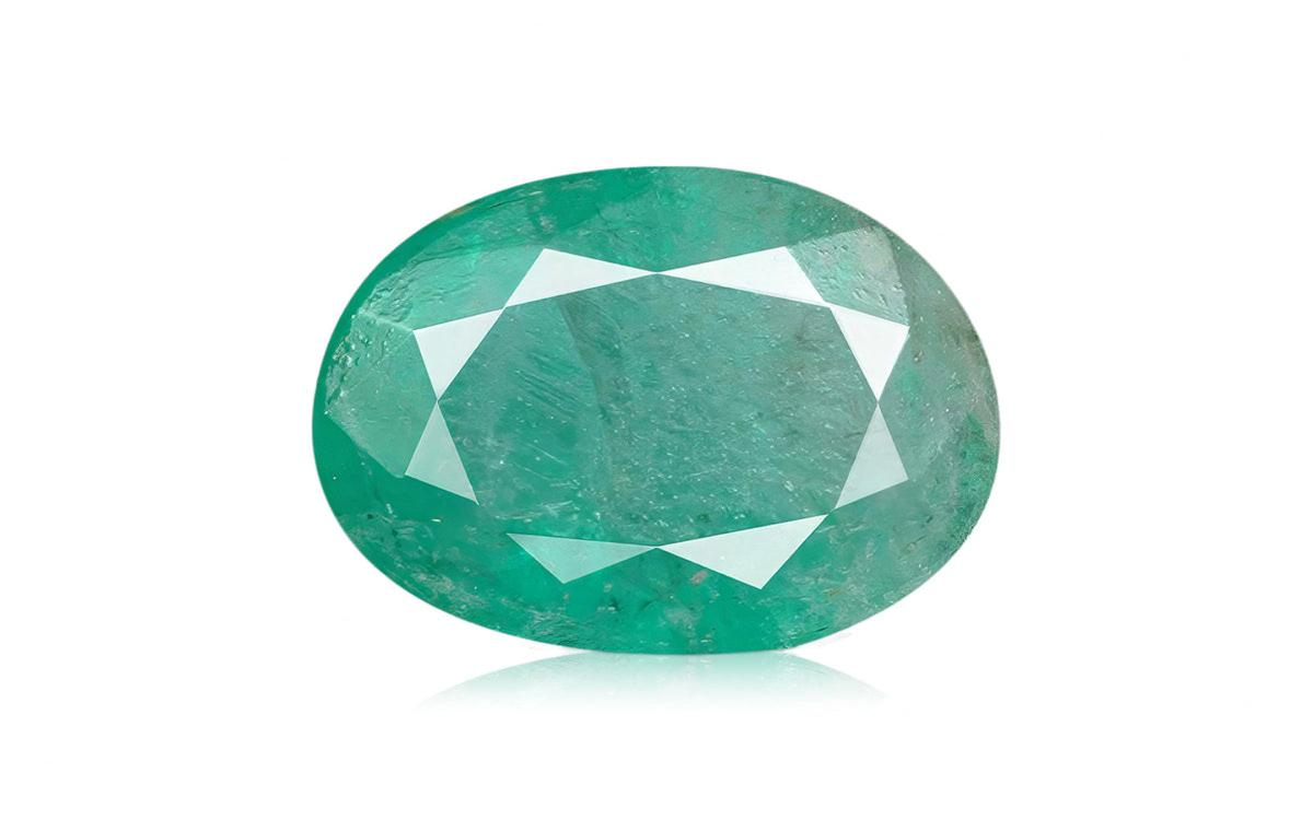 Green Emerald - 4.9 Carats